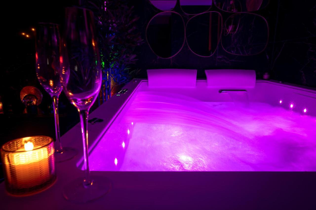 Love Room “La Nuit De Reve” Centre Historique Perpignan Extérieur photo